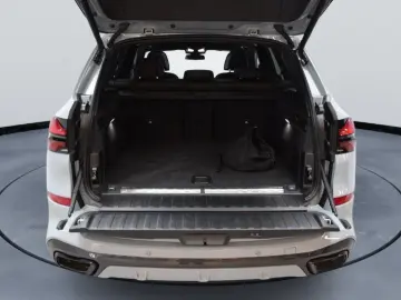 X5 50 e xDrive50e 50e 490hp M Sport Pro Pano VAT