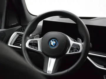 X5 50 e xDrive50e 50e 490hp M Sport Pro Pano VAT