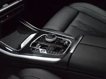 X5 50 e xDrive50e 50e 490hp M Sport Pro Pano VAT