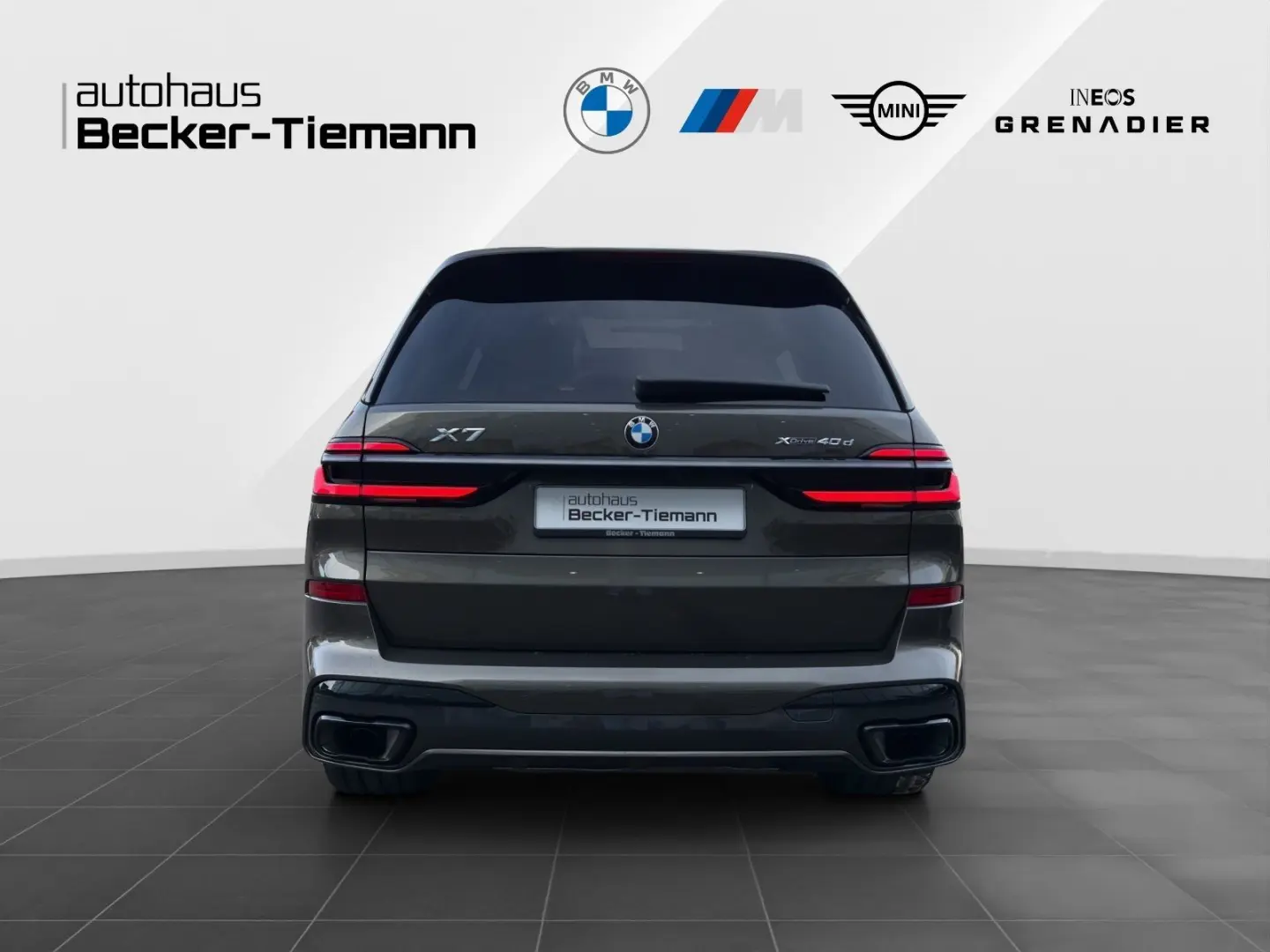 X7 xDrive40d M Sport Pro   AHK   Panoramadach