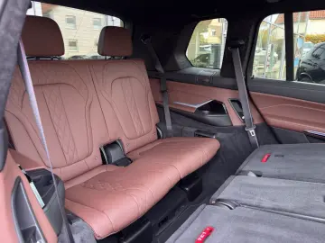 X7 xDrive40d M Sport Pro   AHK   Panoramadach