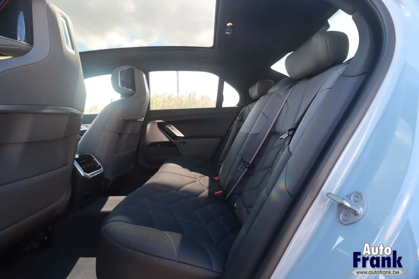 i7 60   M-SPORT-PRO   AHKLP   DRIV PARK PRO