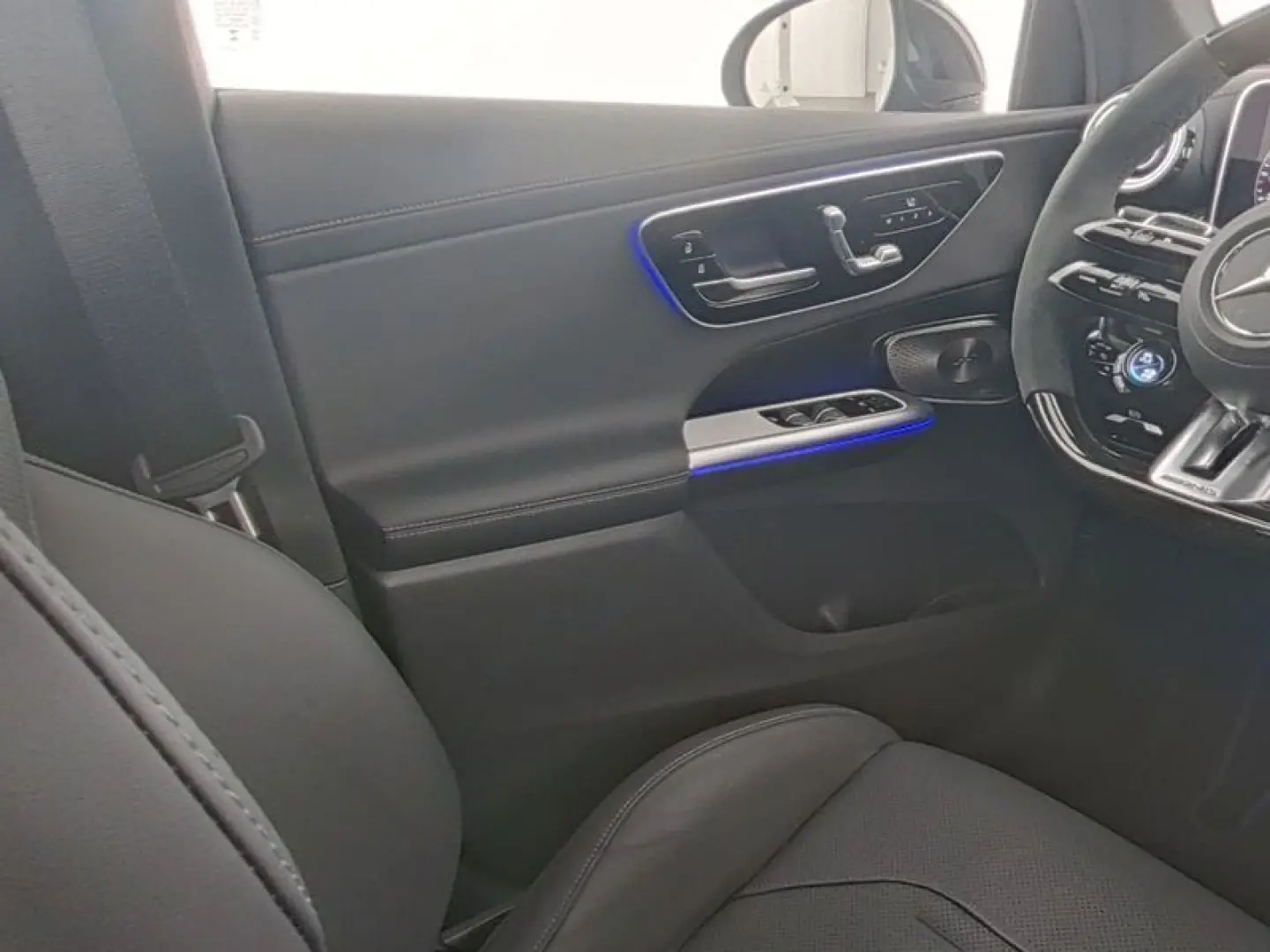 GLC63SE Perf.Sitz KERAMIK Prem  DISTR ActiveRIDE