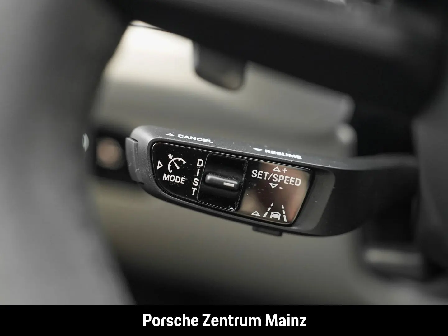 Cayenne S Coupe HA-Lenkung InnoDrive BOSE 21-Zol