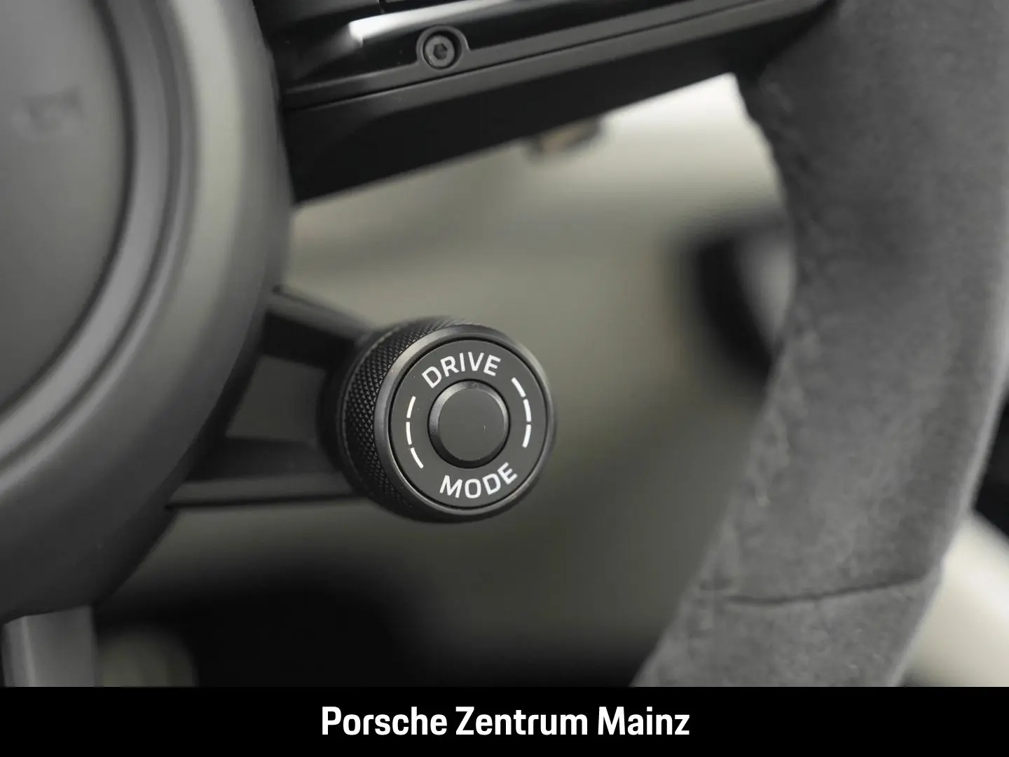 Cayenne S Coupe HA-Lenkung InnoDrive BOSE 21-Zol