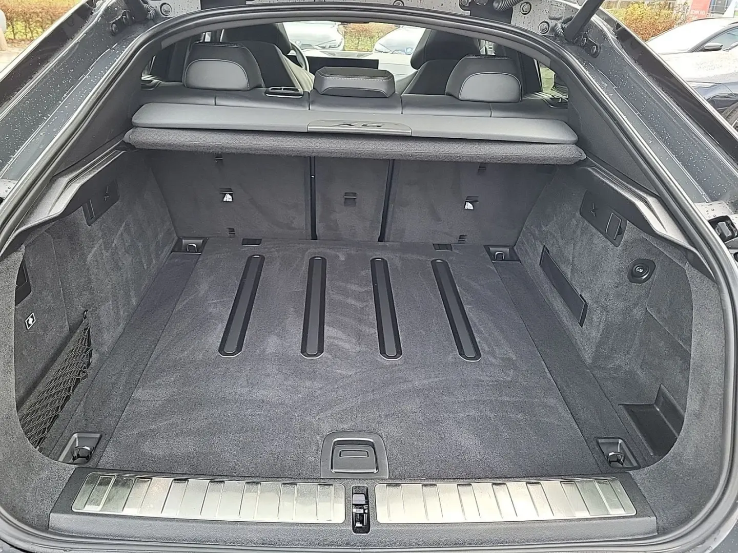 X6 M60i xDrive M SPORT Massage Sitzbelüft Standh