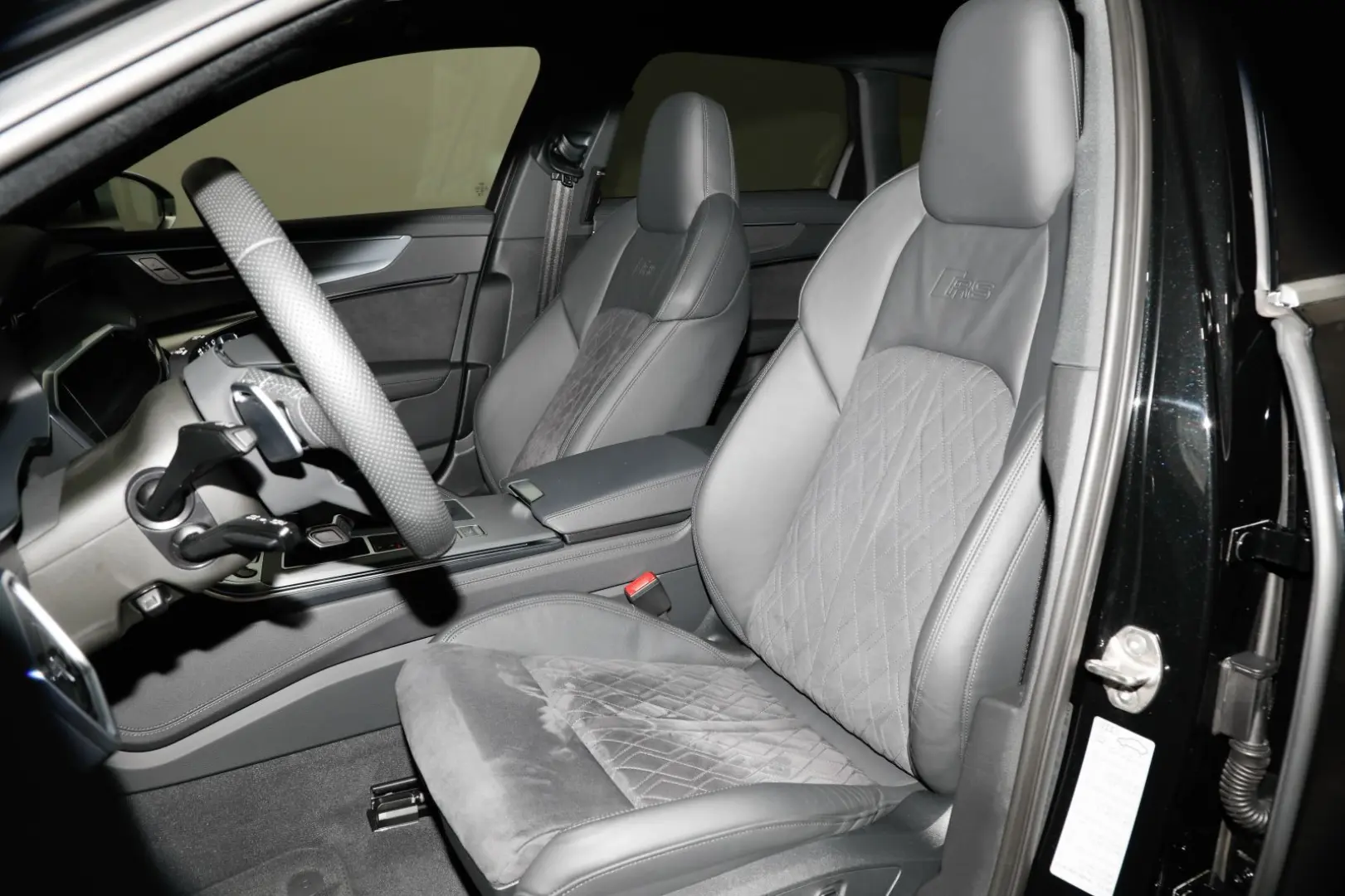 RS 6 Avant AHK Matrix B&O Pano HUD RS-Dynamik