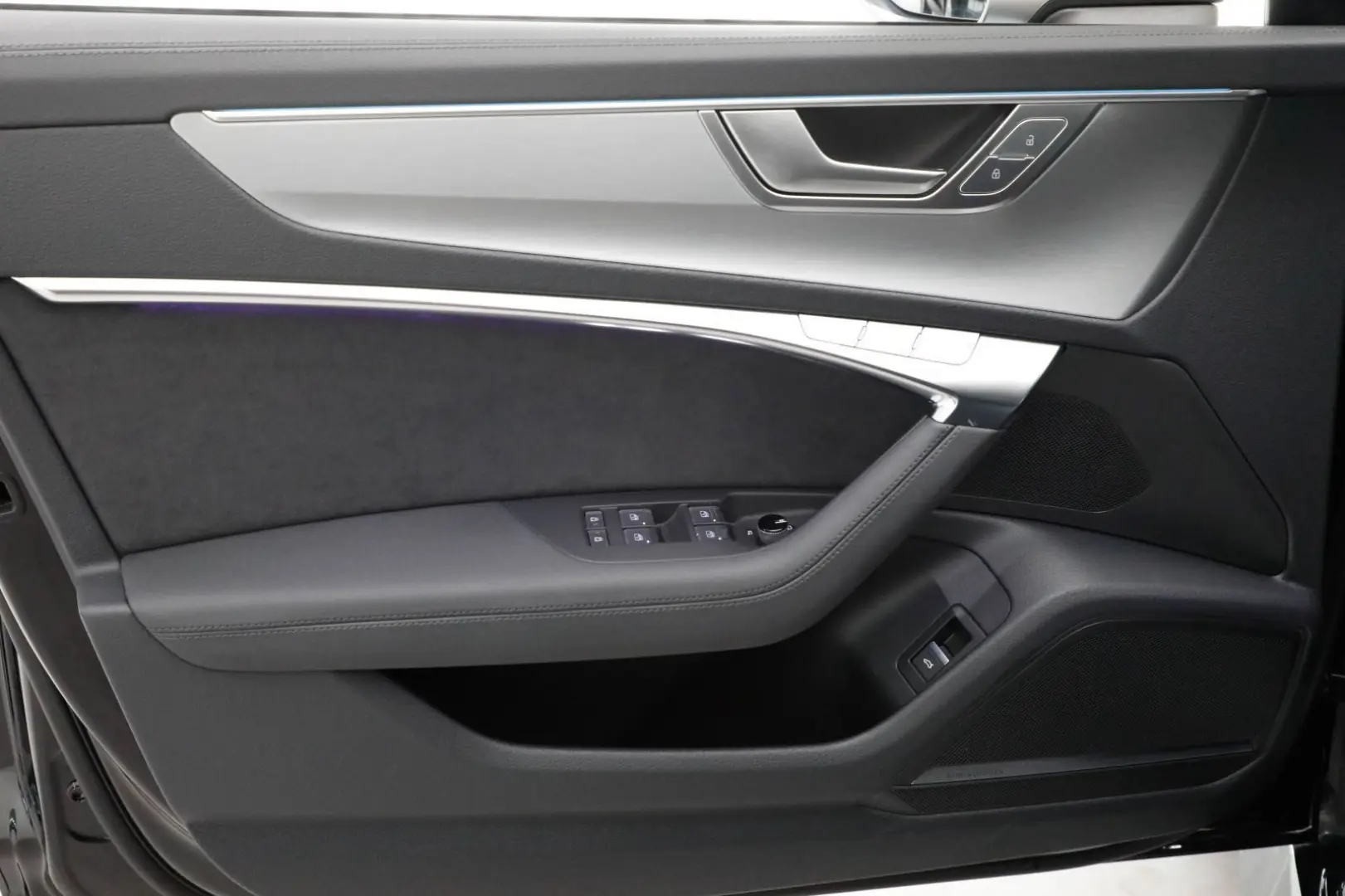 RS 6 Avant AHK Matrix B&O Pano HUD RS-Dynamik