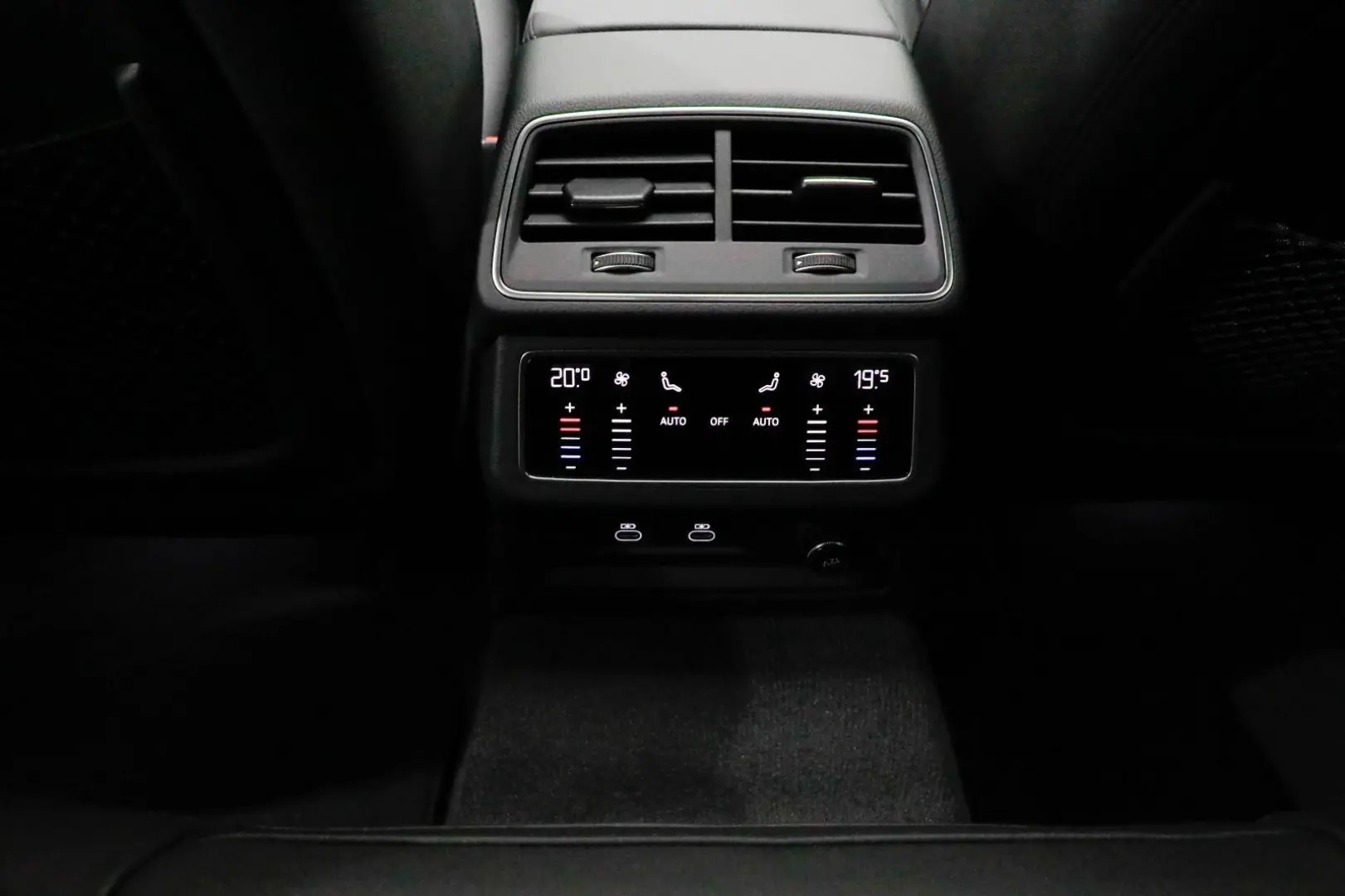 RS 6 Avant AHK Matrix B&O Pano HUD RS-Dynamik