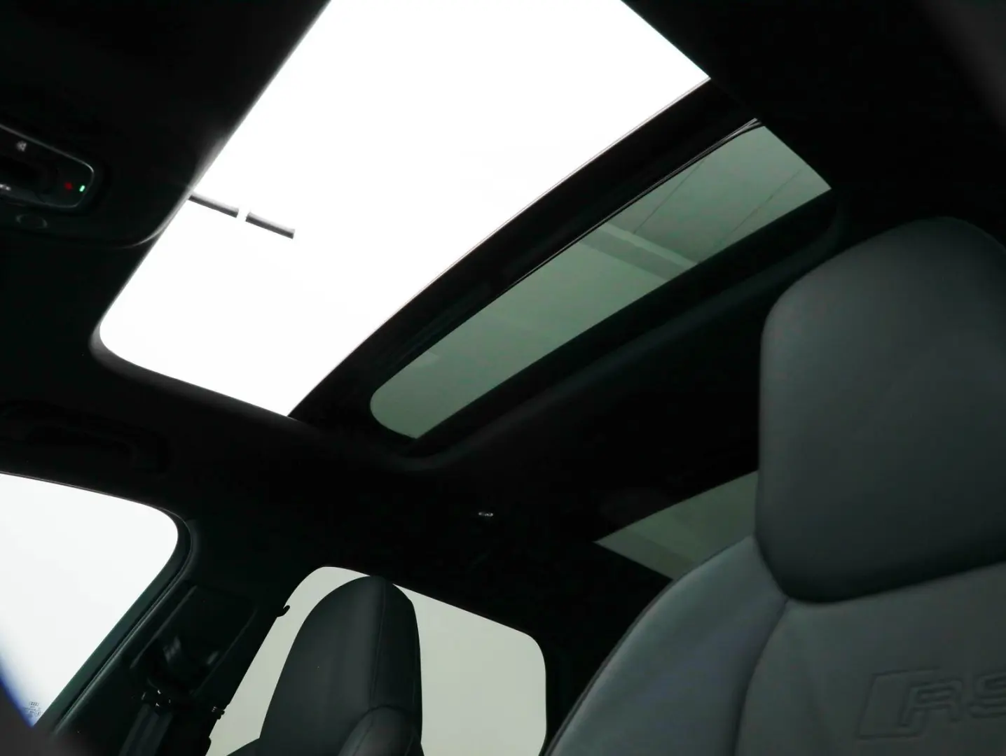 RS 6 Avant AHK Matrix B&O Pano HUD RS-Dynamik