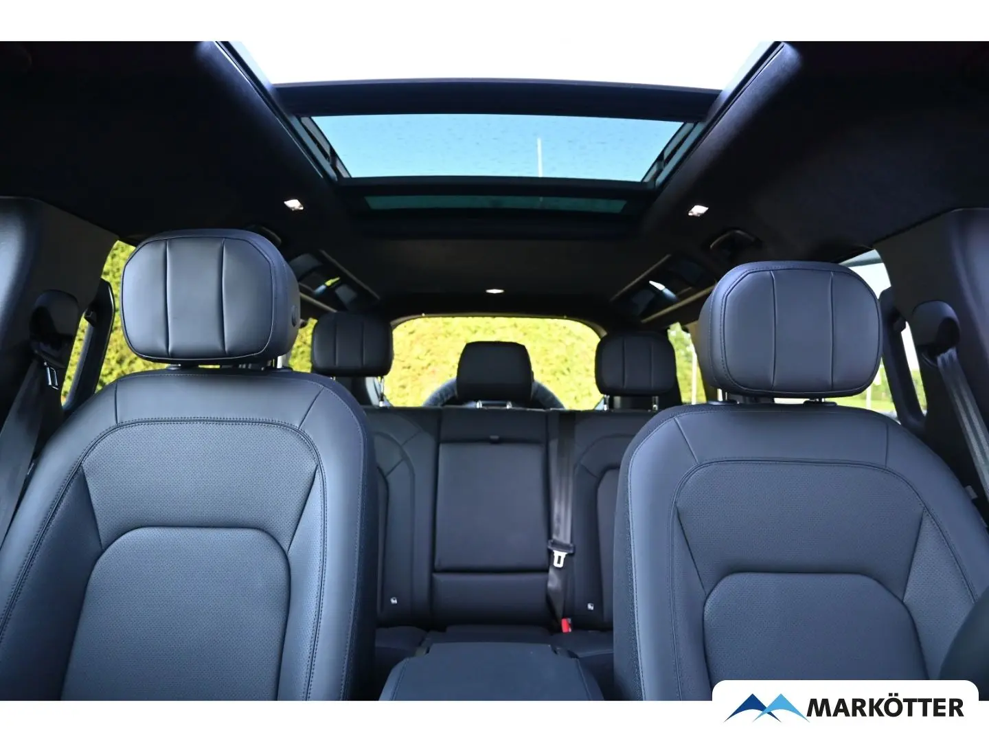 Defender 110 P425 X  ACC 360  S-Dach Standheiz