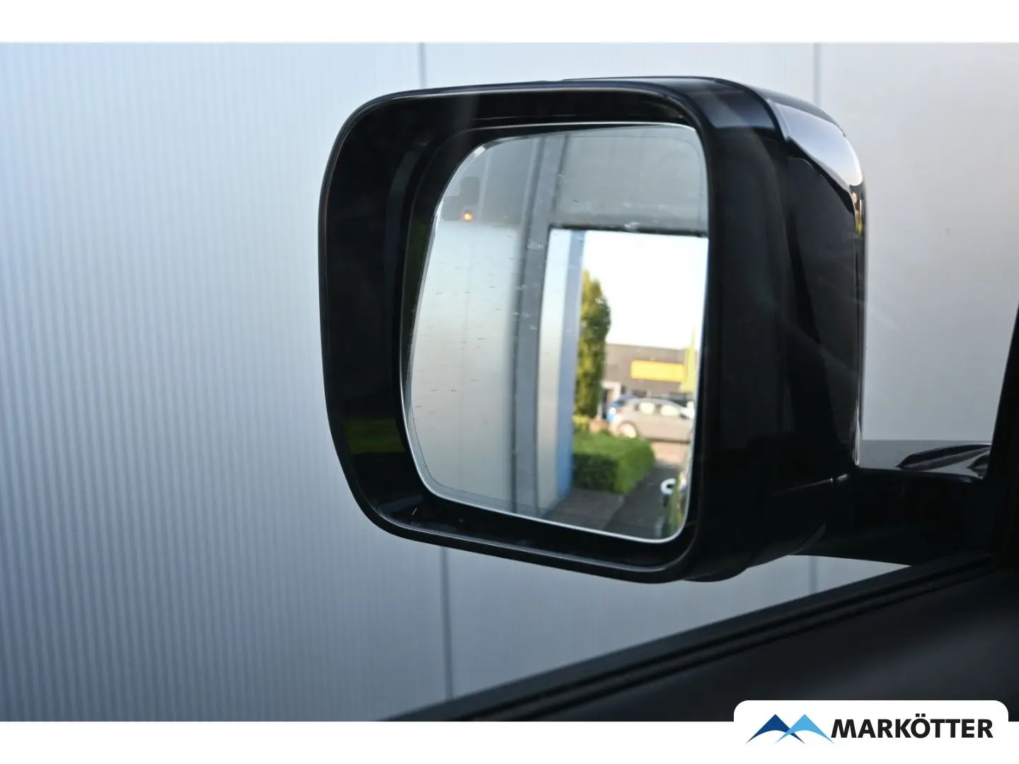 Defender 110 P425 X  ACC 360  S-Dach Standheiz