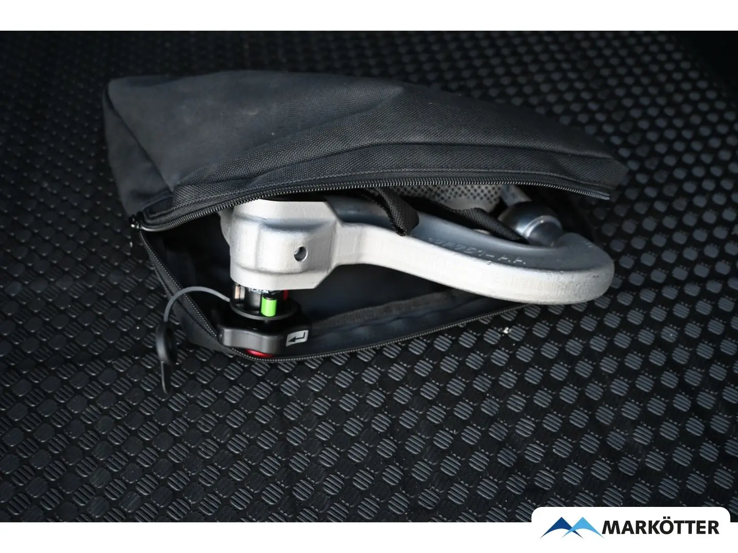 Defender 110 P425 X  ACC 360  S-Dach Standheiz