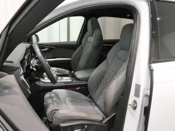 SQ7 4.0 TFSI Quattro 507hp 7-SEAT PANORAMA  VAT