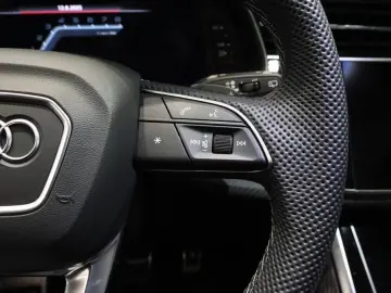 SQ7 4.0 TFSI Quattro 507hp 7-SEAT PANORAMA  VAT