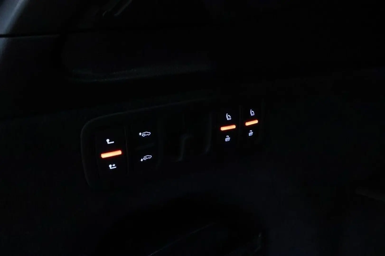 SQ7 4.0 TFSI Quattro 507hp 7-SEAT PANORAMA  VAT