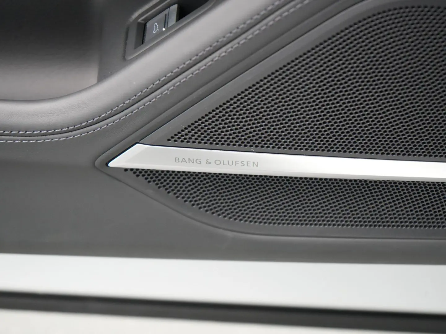 S8 KAM 360  B&O NAVI VIRT ACC ALLRADLENKUNG HUD