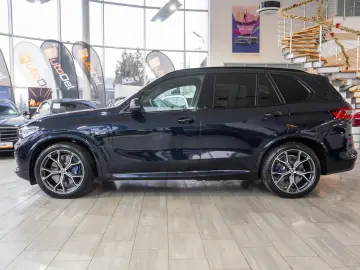 BMW X5 xDrive45e
