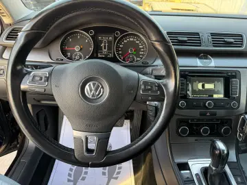 VW Passat 2012