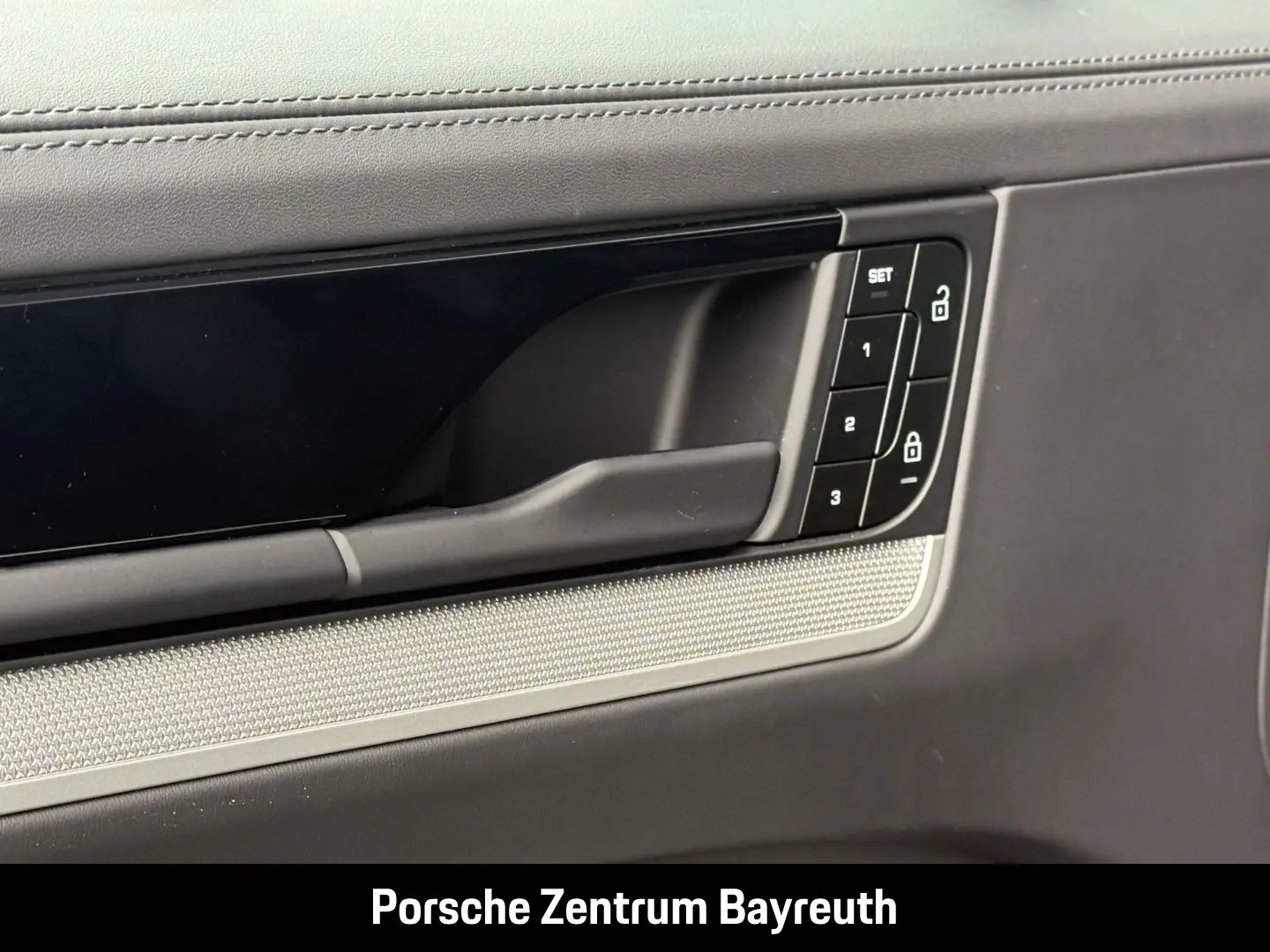 Cayenne Coupe S E-Hybrid INNO BOSE MASSAGESITZE