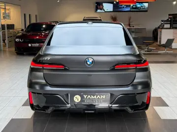 i7 xDr 60 M Sport Pro FROZEN Theatre Individuall