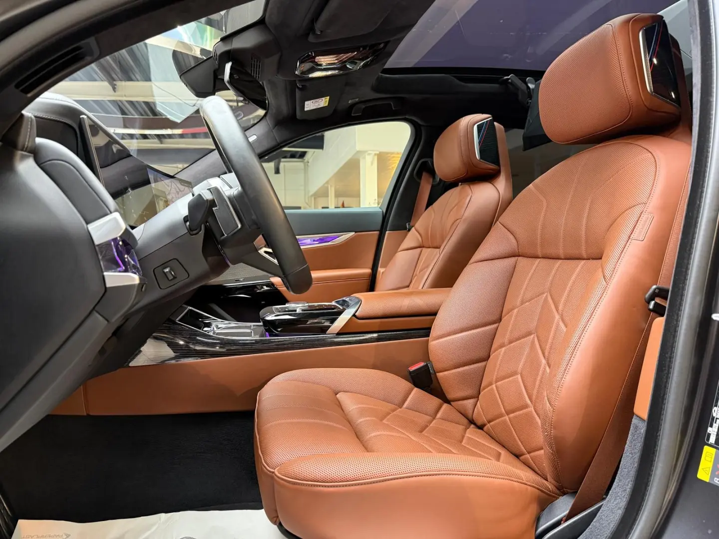 i7 xDr 60 M Sport Pro FROZEN Theatre Individuall