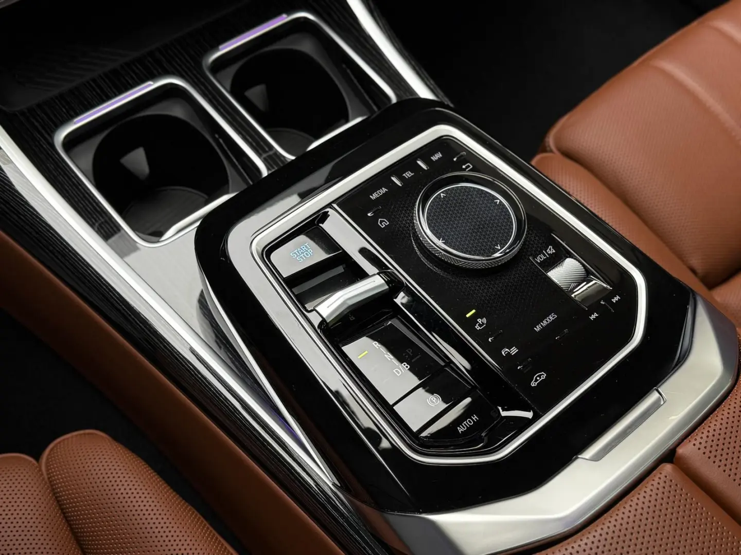 i7 xDr 60 M Sport Pro FROZEN Theatre Individuall