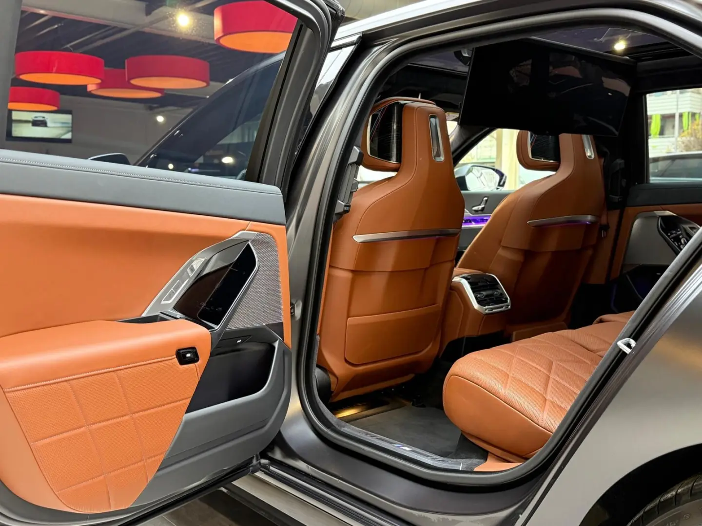 i7 xDr 60 M Sport Pro FROZEN Theatre Individuall