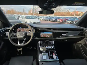 RSQ8 AHK PANO KERAMIK LEDER UPE 175T