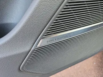 RSQ8 AHK PANO KERAMIK LEDER UPE 175T