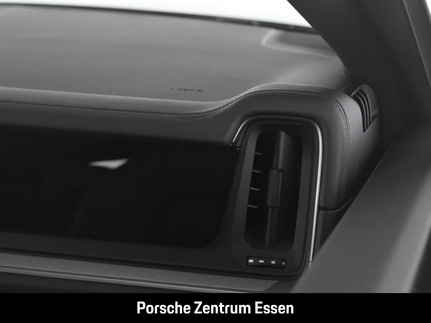 Cayenne E-Hybrid CP 22'' Abstand Luftf. HD-Matri