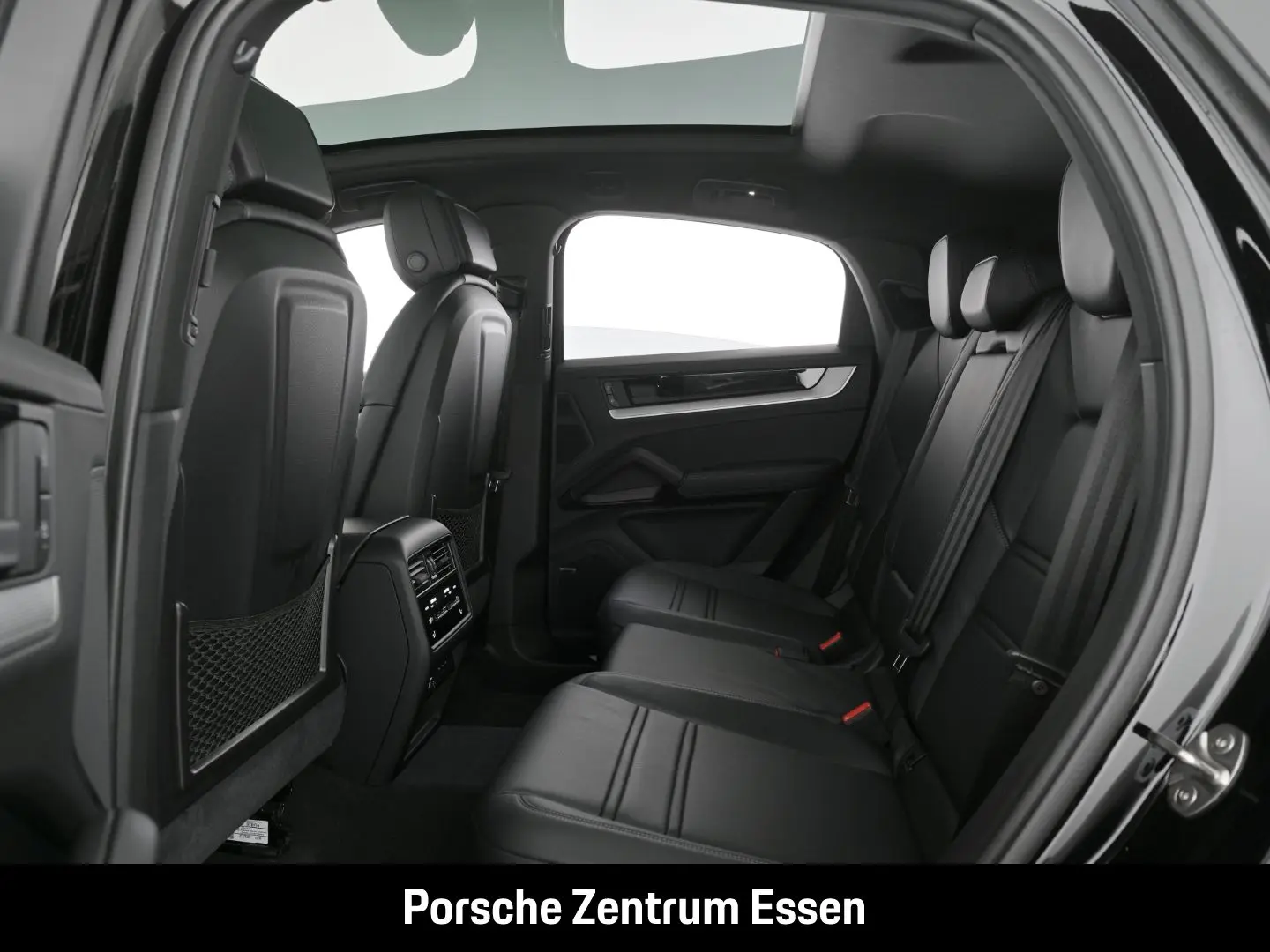 Cayenne E-Hybrid CP 22'' Abstand Luftf. HD-Matri