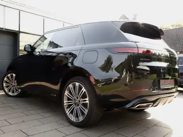 Range Rover Sport P460e Dynamic HSE Hybrid Pano