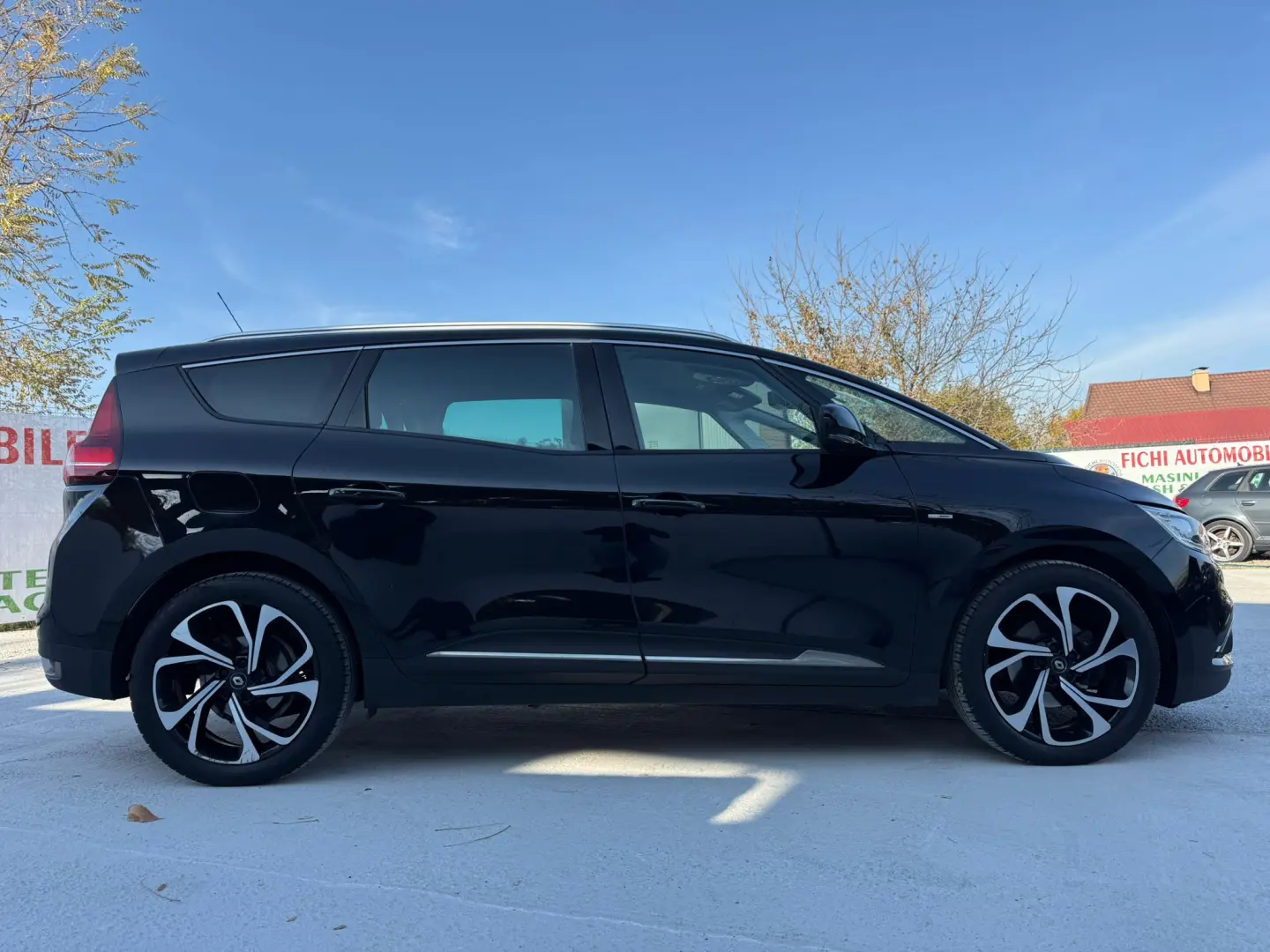 Renault Grand Scenic 7 locuri