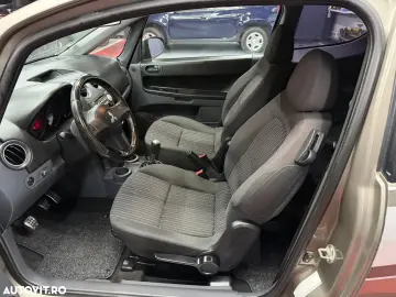 Mitsubishi Colt CZ3 1.3 Motion Plus