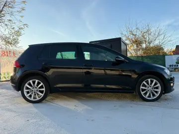 Volkswagen Golf VII