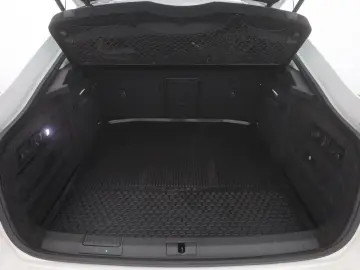 Superb 1.4 TSI iV LED Navi Sitzheizung AHK DAB