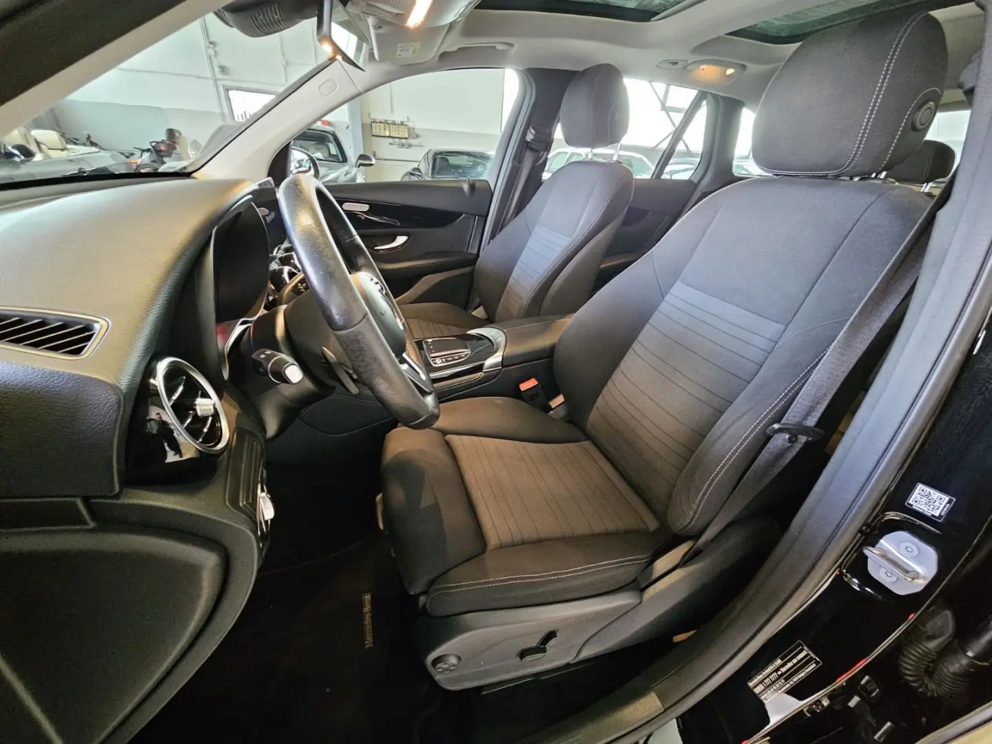 GLC 220 d 4Matic Offroad-Styling AHK Panorama