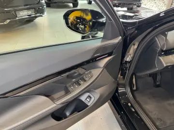 520i M Sport~PANO~LED~KAMERA 360 ~HEAD-UP