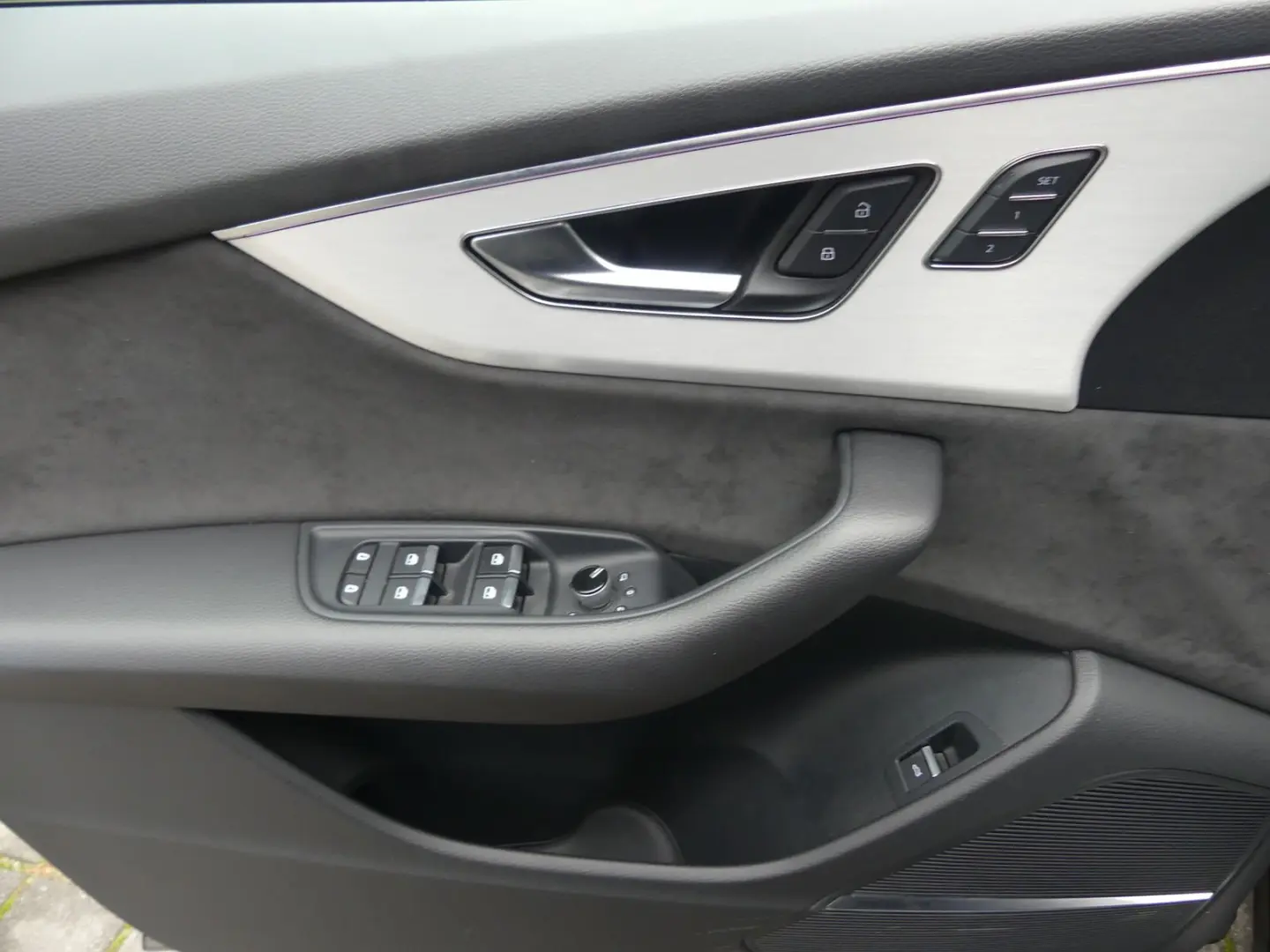 Q8 55 TFSI Quattro S Line 23ZOLL MATRIX HEADUP S