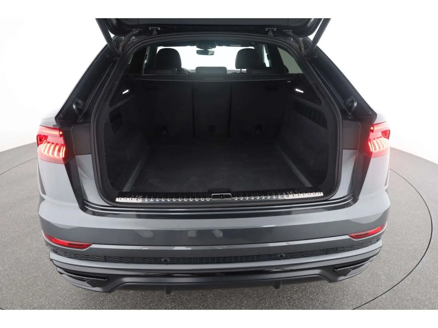 Q8 55 TFSI quattro S line