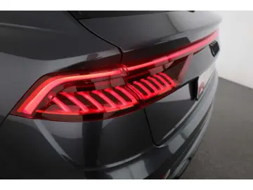 Q8 55 TFSI quattro S line