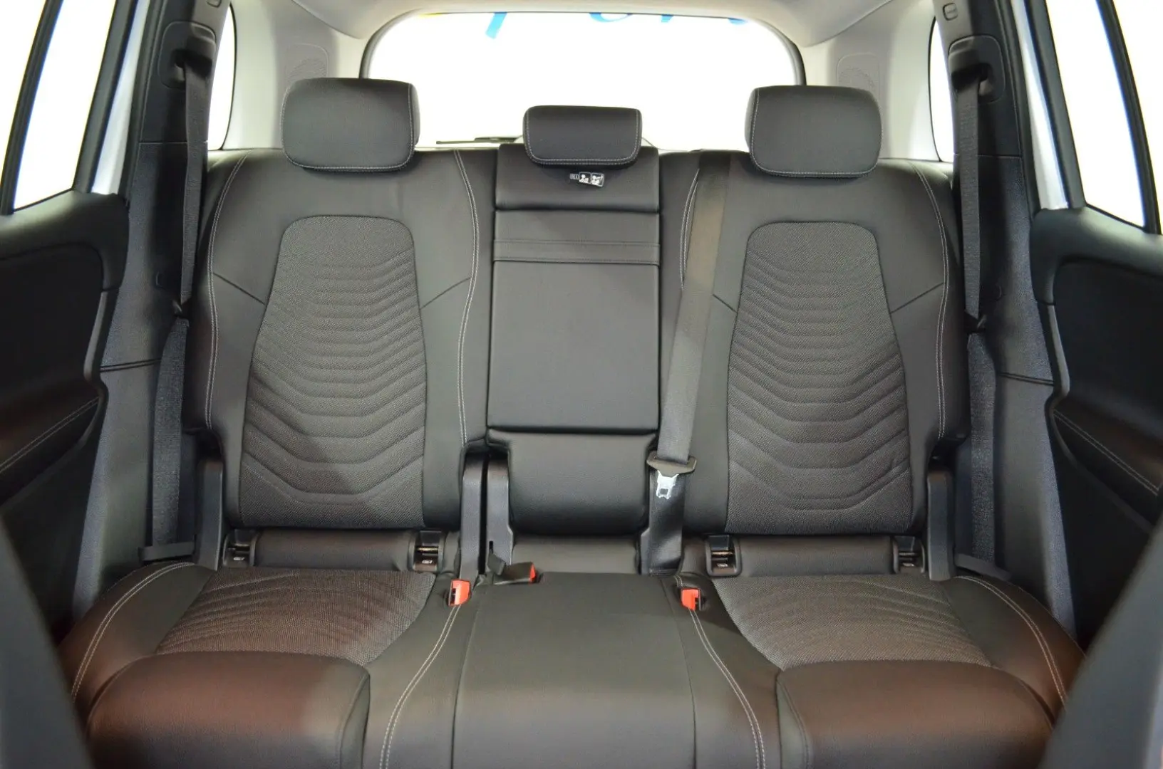 GLB 220 D 8G-DCT STYLE DISTR KAMERA R-VIDEO LED