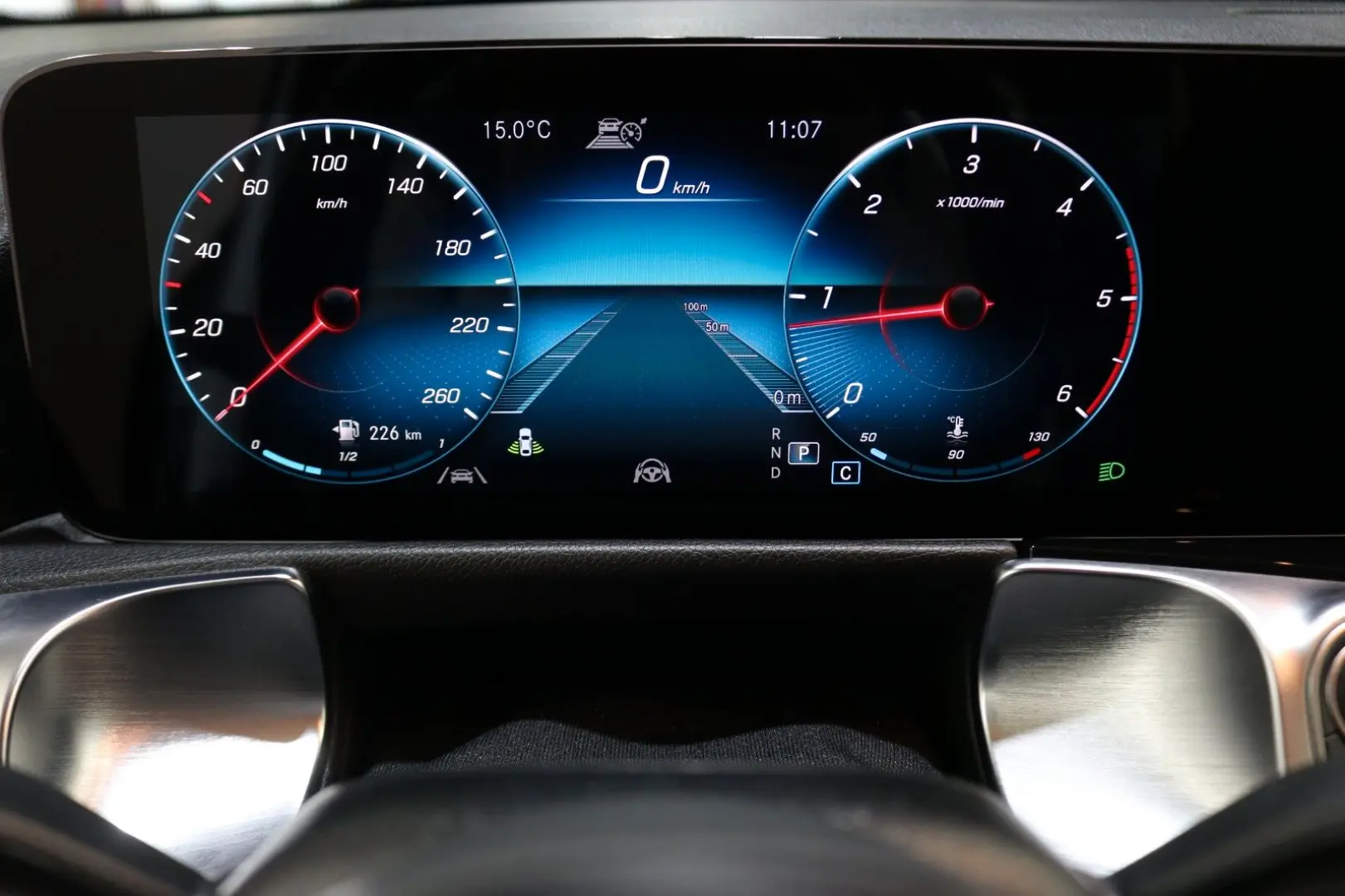 GLB 220 D 8G-DCT STYLE DISTR KAMERA R-VIDEO LED