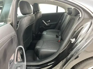 CLA 200 d Progressive ACC BLIS Key LED Lane Navi