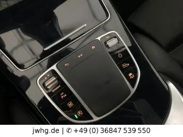 GLC 220 d AMG Line Virtual AHK Kam Pano