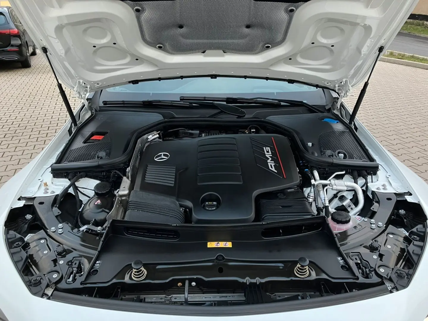 AMG GT 53 4MATIC  AMG-Night-II Panorama 21 AMG