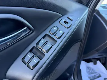 Hyndai iX35  4×4 2.0 diesel