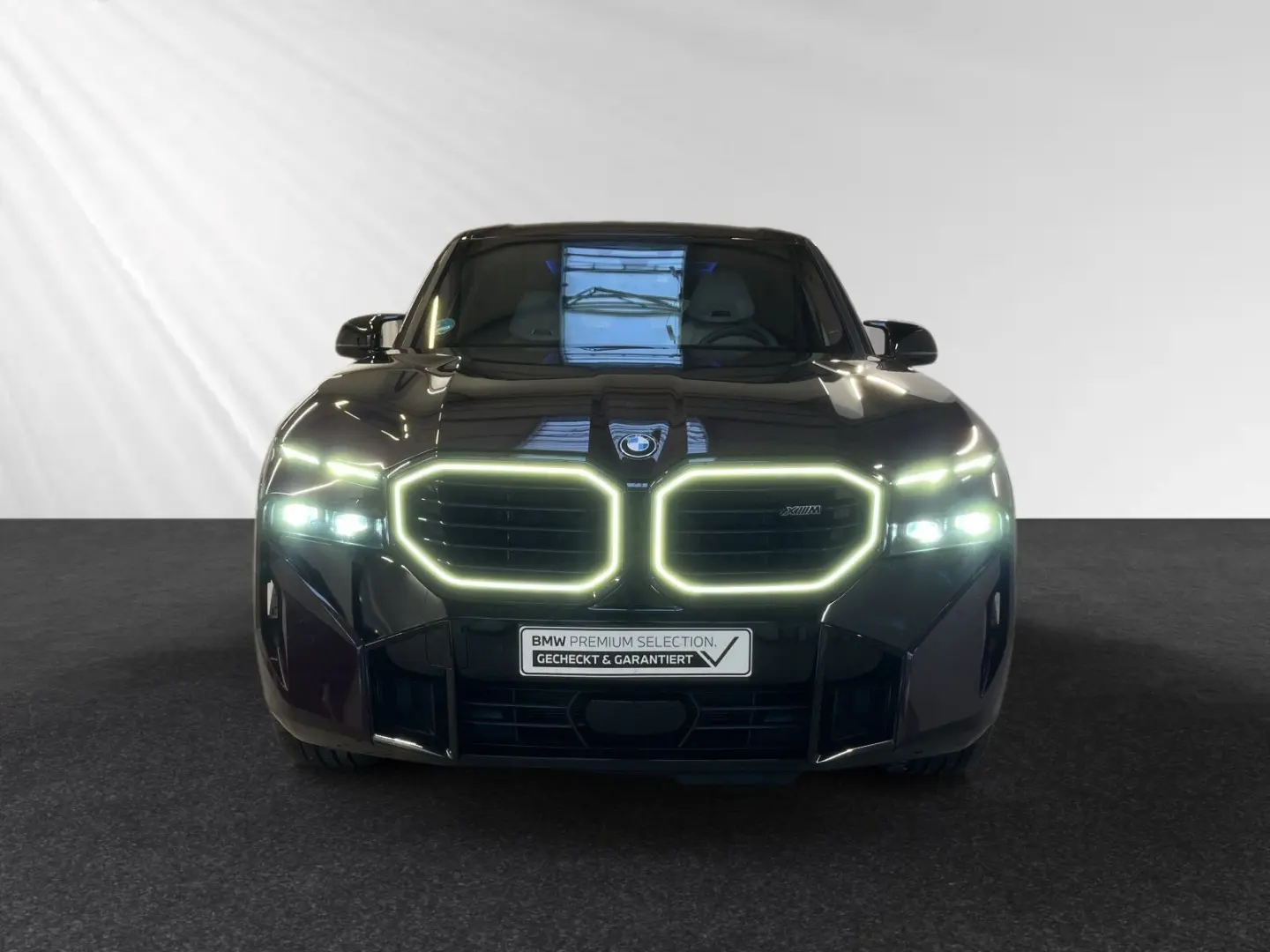 XM 50e Individual Mora met. AHK 23 LMR Autobahna