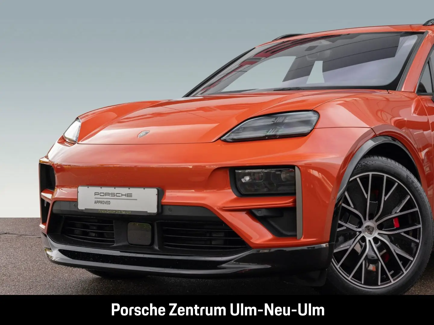 Macan Turbo Burmester HA-Lenkung InnoDrive LED